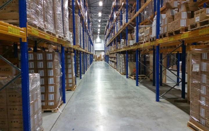 Резерв под устаревшие и медленно оборачивающиеся запасы